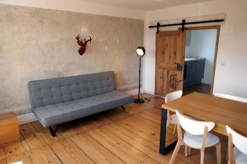 Oderberg Apartment | Roter Hirsch
