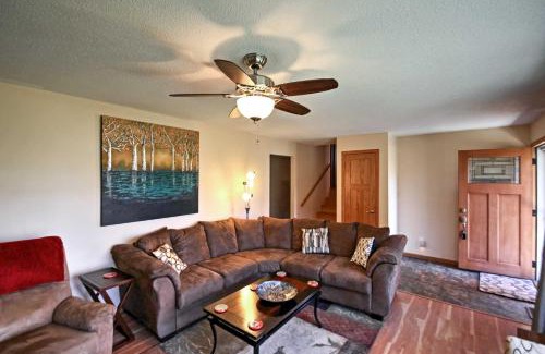 Kenwood House | Quaint Duluth Hideaway with Private Fenced-In Yard!