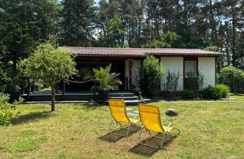 Jessern House | Bungalow-Jessern Ferienhaus im Grünen mit Seeblick