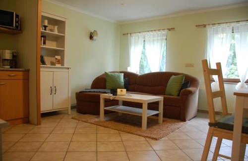 Burg-Dorf Apartment | Pension Lukask