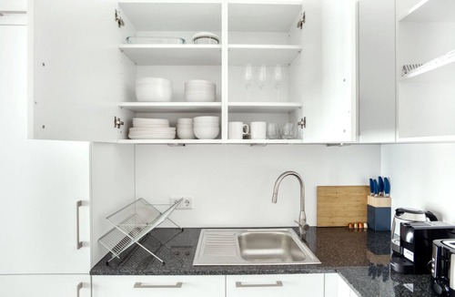 Tiergarten Apartment | Upscale Schöneberg 2BR, steps to Park am Gleisdreieck, by Blueground