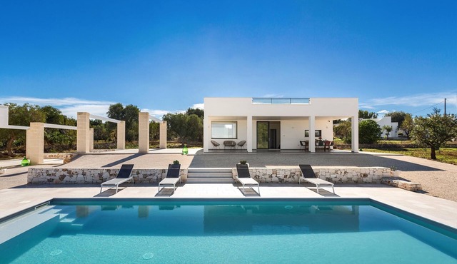 3670 Villa Perlaianca by Perle di Puglia