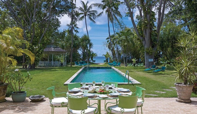Beachfront Bliss Getaway - Nelson Gay (5 bed)