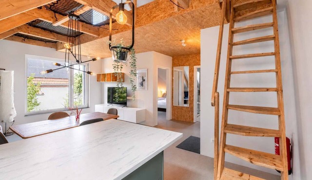 Bright Hideaway (70 sqm) near BER Airport