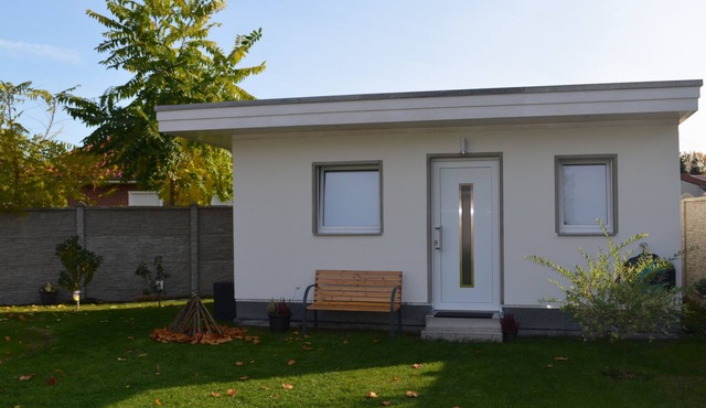 Charming guest house on the outskirts of Berlin
