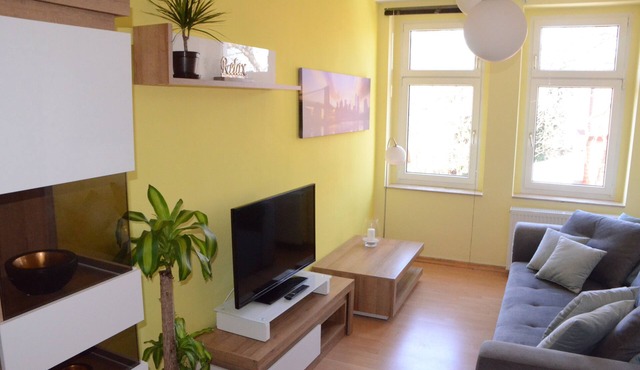 Cozy family apartment near Agra Park and the lakes for up to 9 people