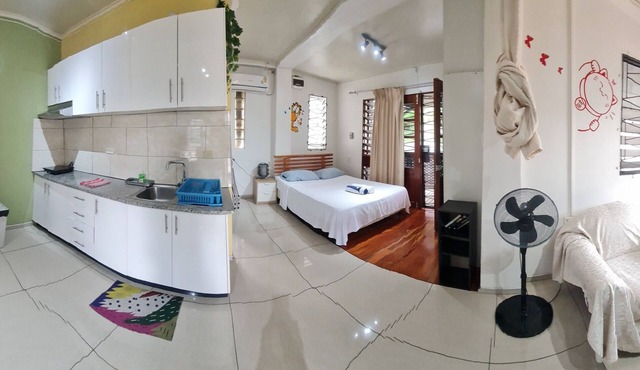 Cozy Studio Apartment Wifi Pool