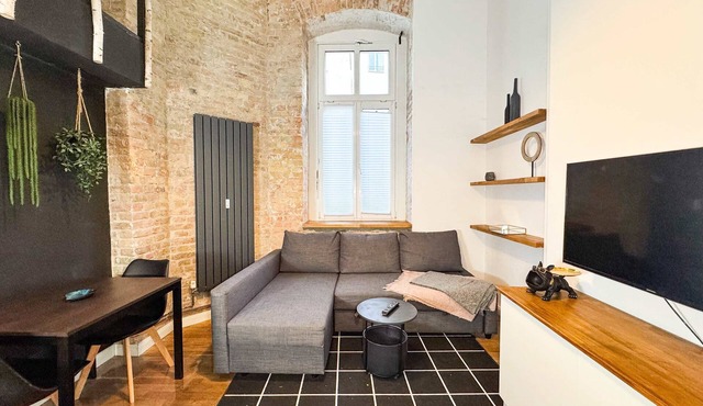 Cozy Studio for 4 on Prenzlauer Allee