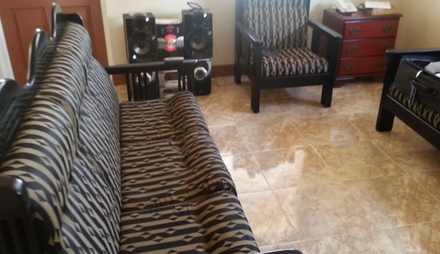 Lovely large one bedroom near Crane Beach-