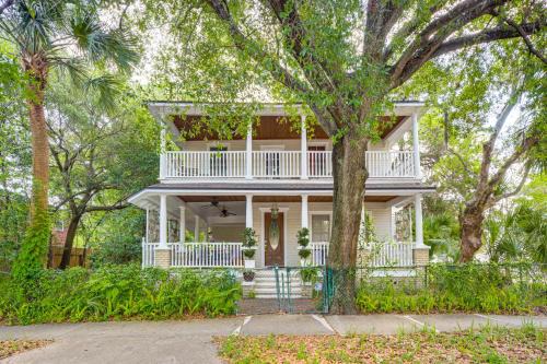 Luxe Victorian Mansion in Downtown Jax!