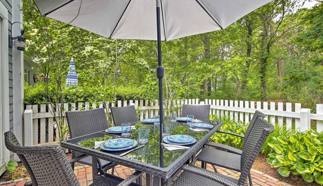 New Seabury Getaway w/Private Beach Access!