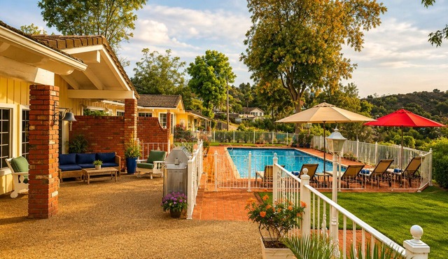 Perfect Family Getaway! 4BR/4BA Home w/Private Pool