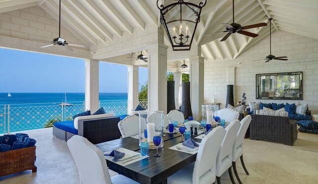 Smugglers Cove Penthouse | Ultra-Luxury Beachfront Living on Paynes Bay