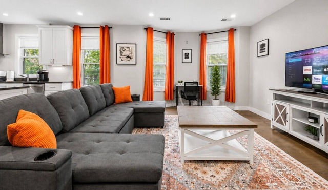 Spacious 3BR for 10 | Prime Boston Location