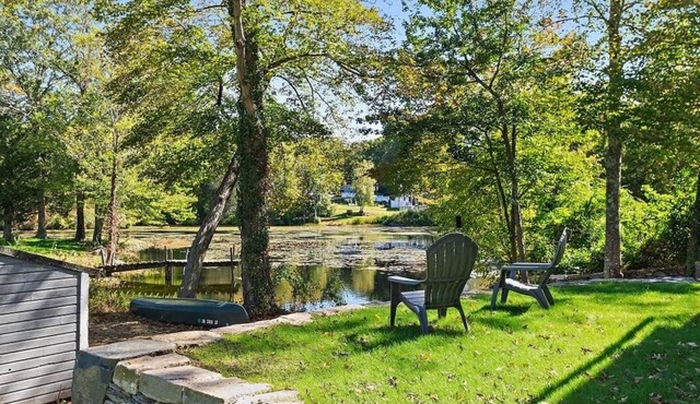 Waterfront Hot Tub Retreat Near Foxwoods, Mohegan Sun and Casinos