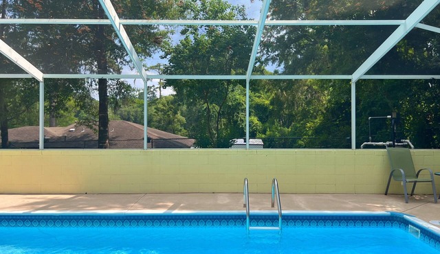 Work-Friendly Tallahassee Home w/Pool: FSU, FAMU, & Summer Family Stays