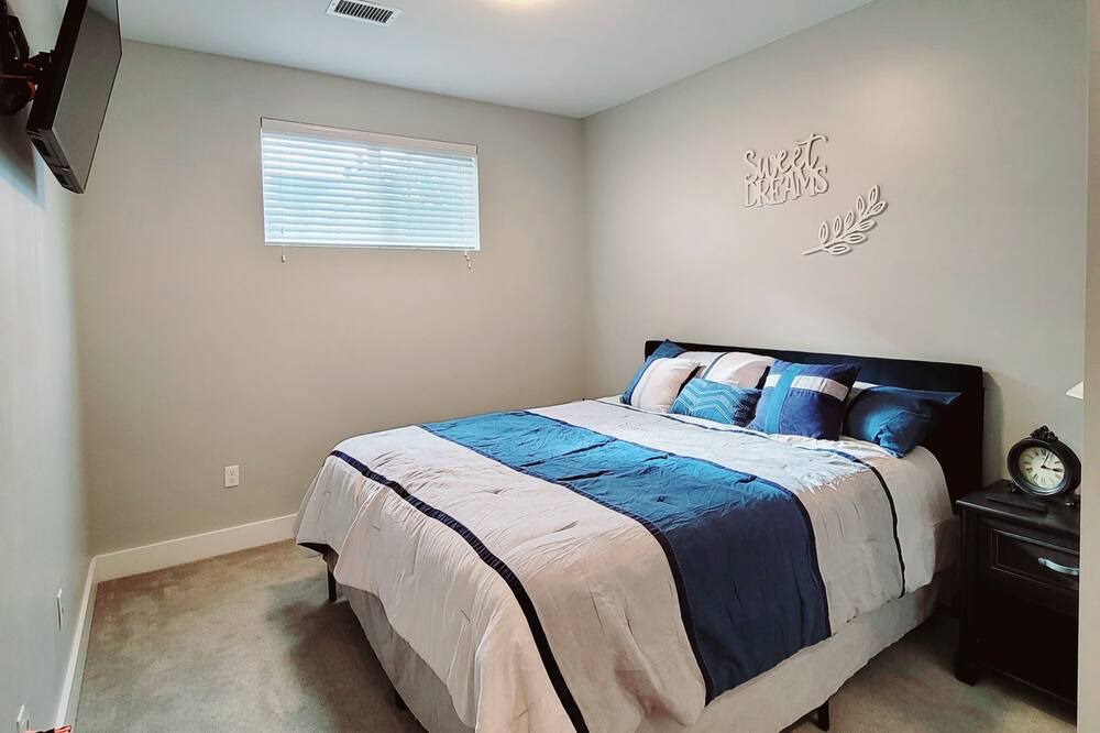Photo of Bedroom in Medical Mile