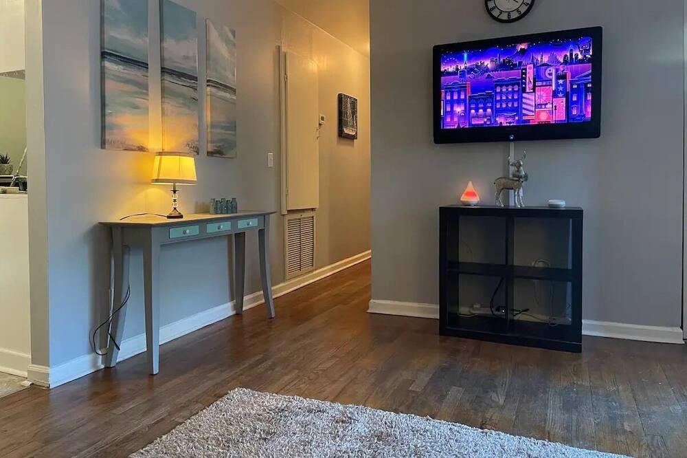 Photo of Bedroom in West Ashley