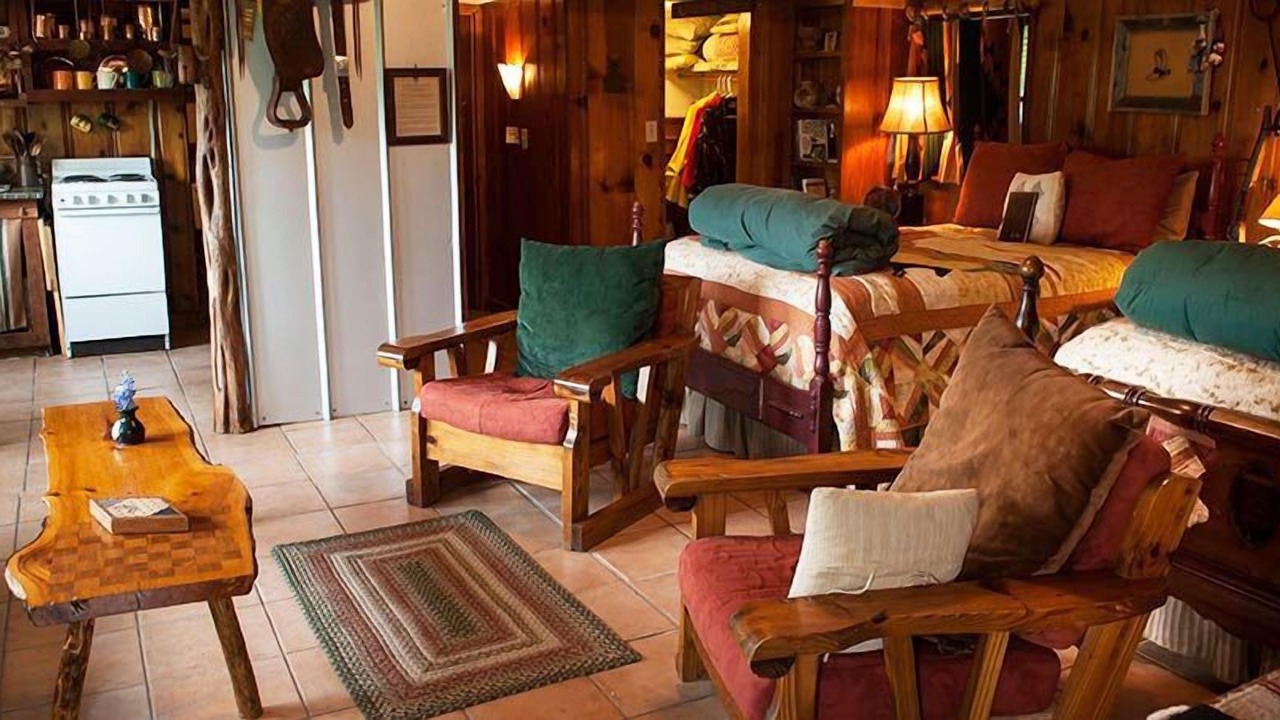 Photo of Livingroom in Glen Rose