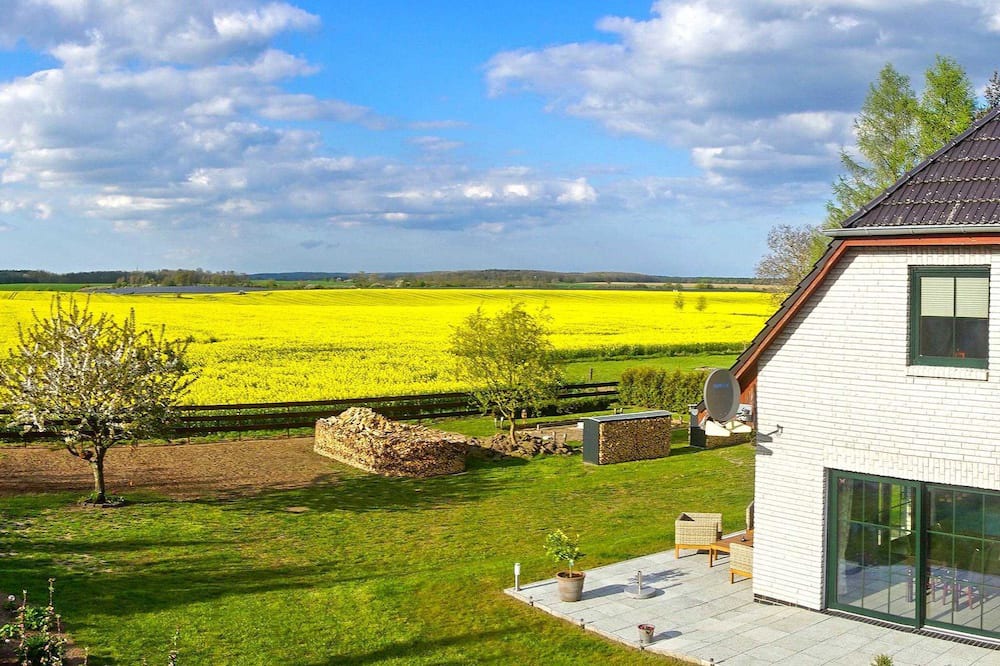 Photo of Outdoor in Helpt
