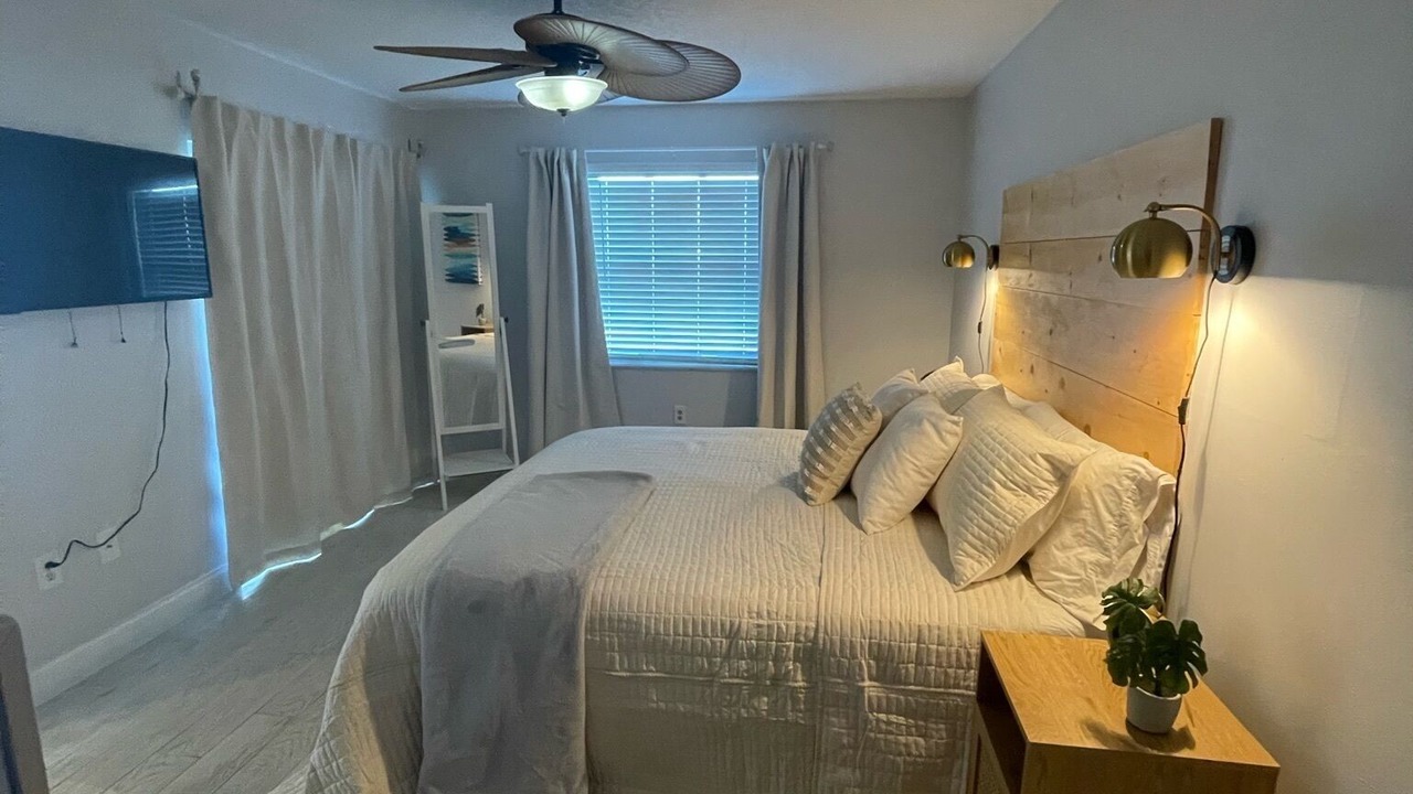 Photo of Bedroom in Florida North Atlantic Coast