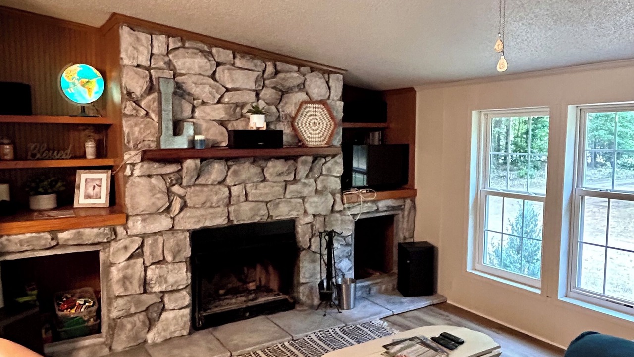 Photo of Livingroom in West Olive