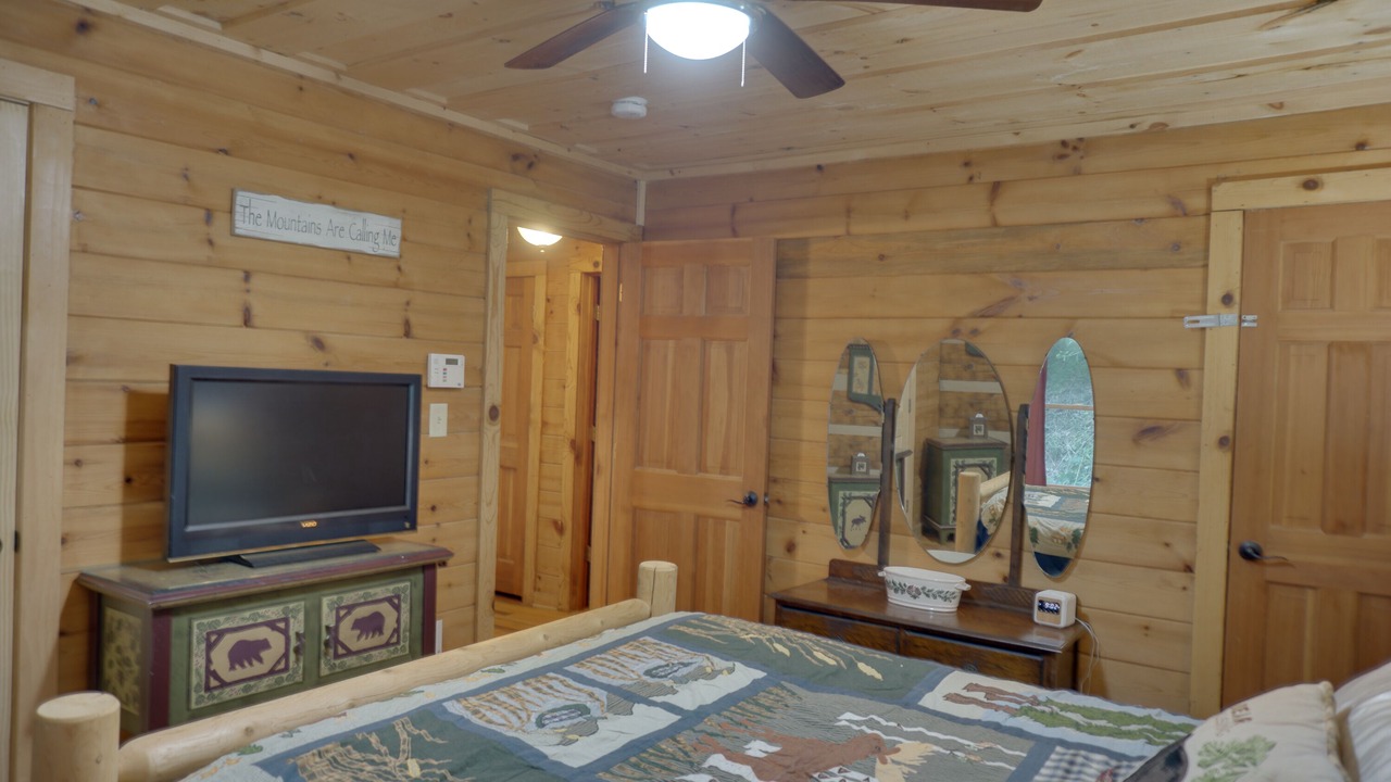Photo of Bedroom in Tate