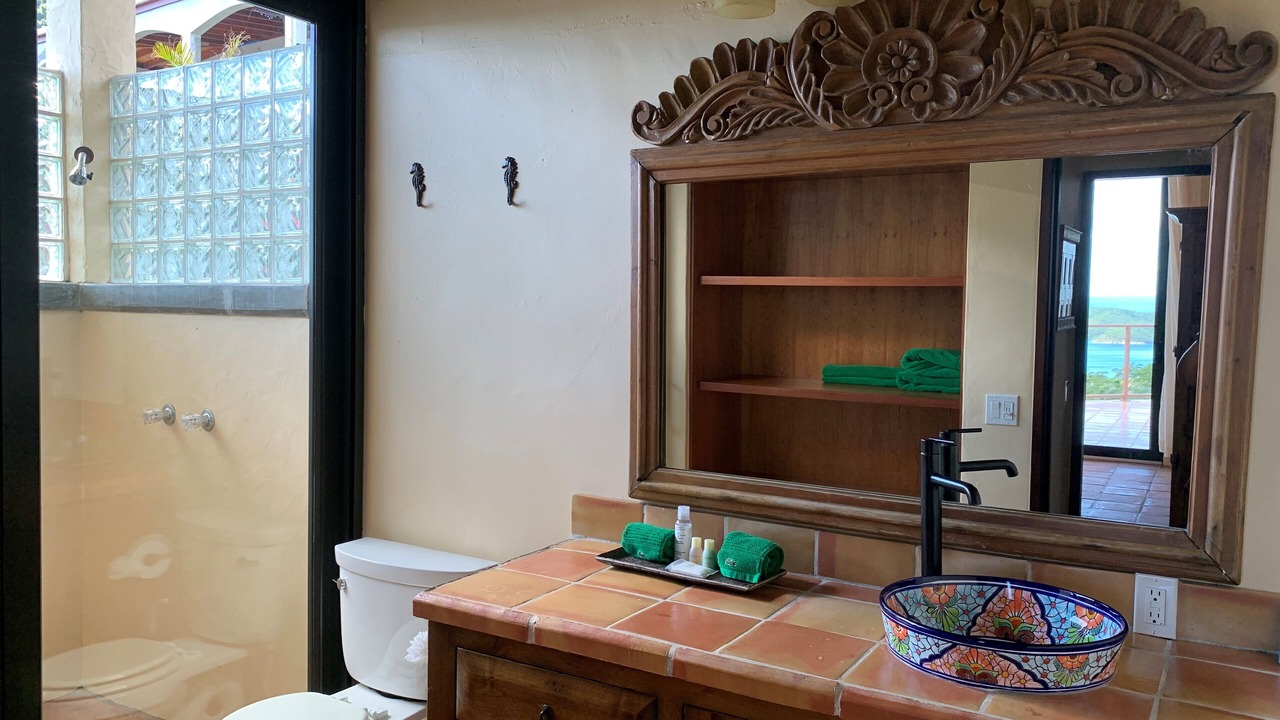 Photo of Bathroom in Lower Carolina
