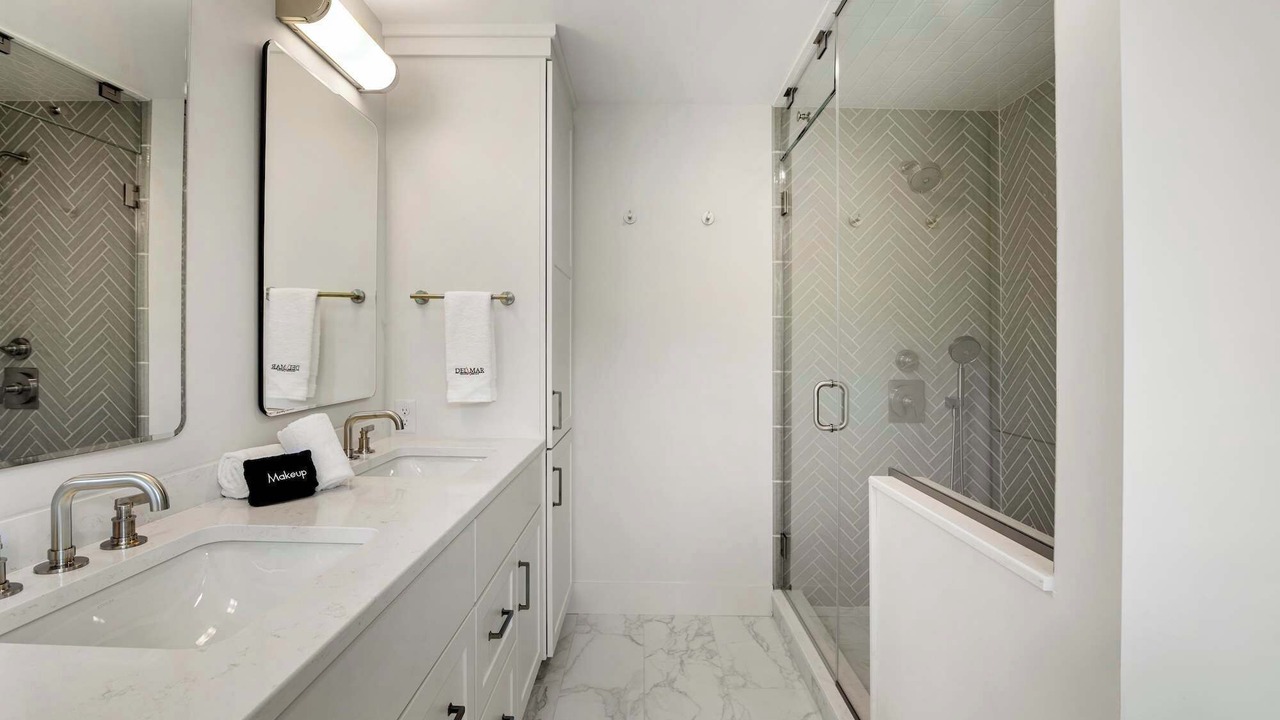 Photo of Bathroom in North Eastham