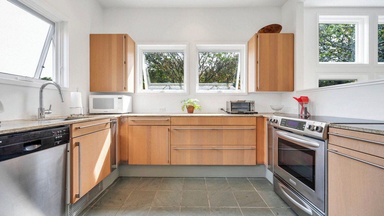 Photo of Kitchen in Bridgehampton