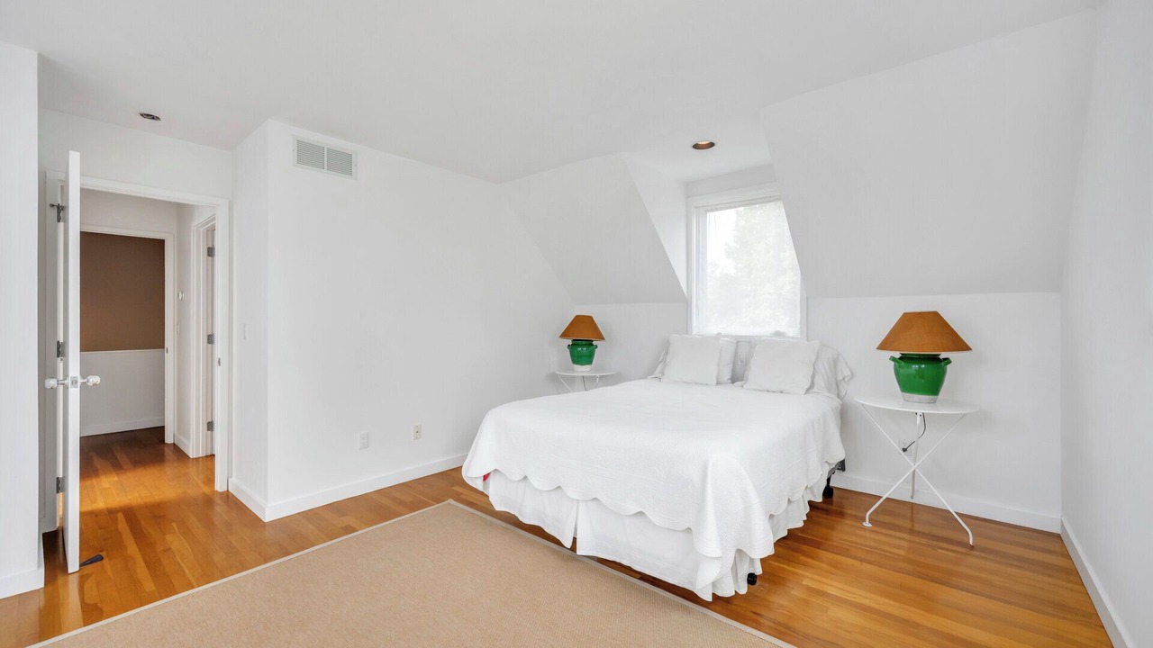 Photo of Bedroom in Bridgehampton