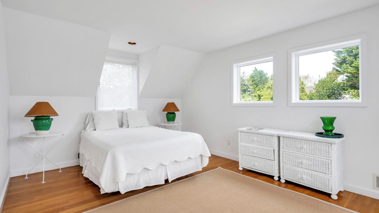 Photo of Bedroom in Bridgehampton
