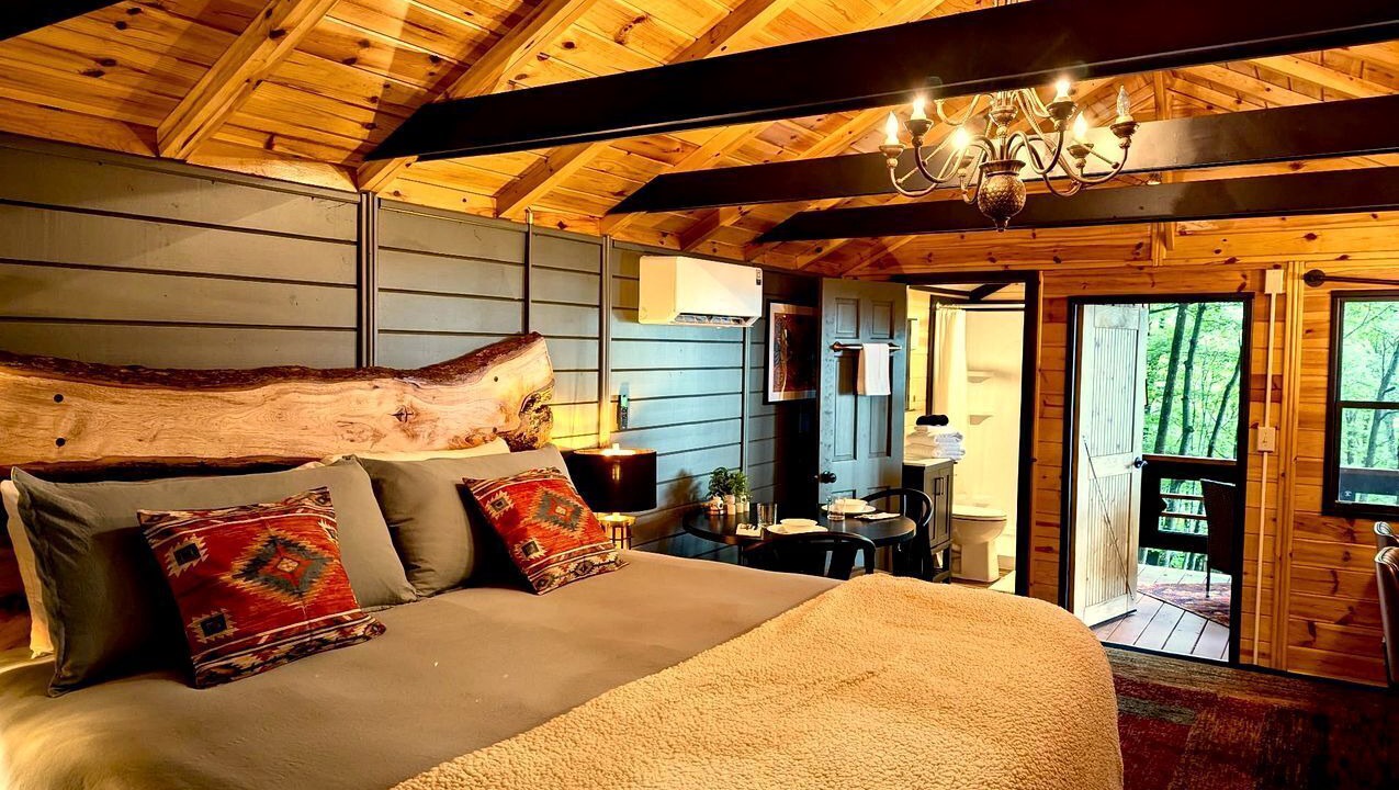 Photo of Bedroom in Laurel Ridge