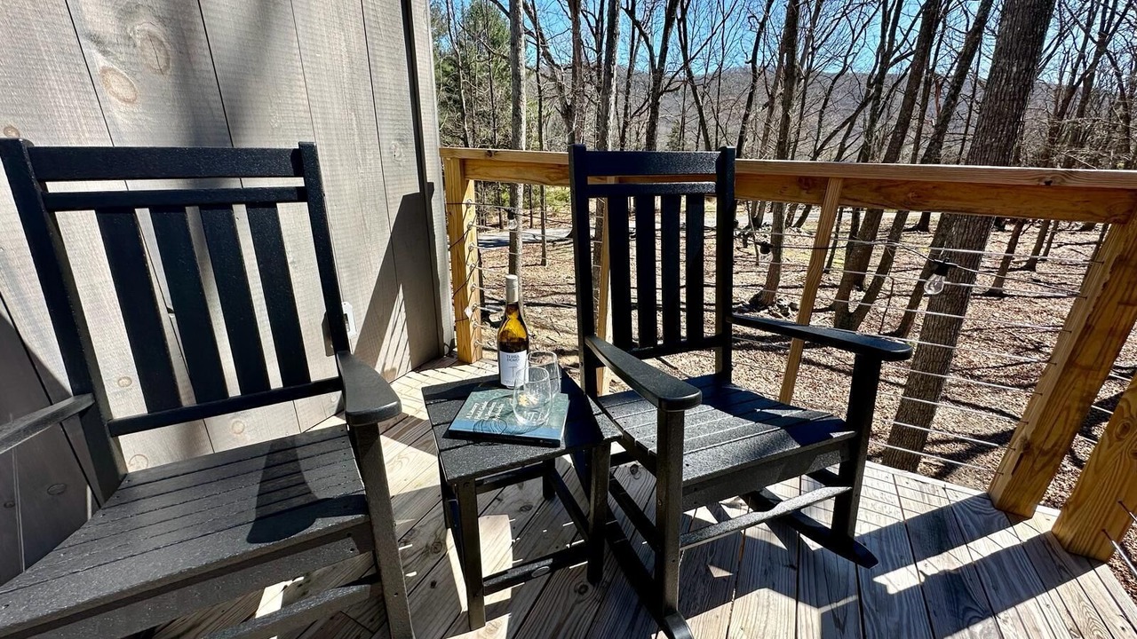 Photo of Patio Balcony in Lost River