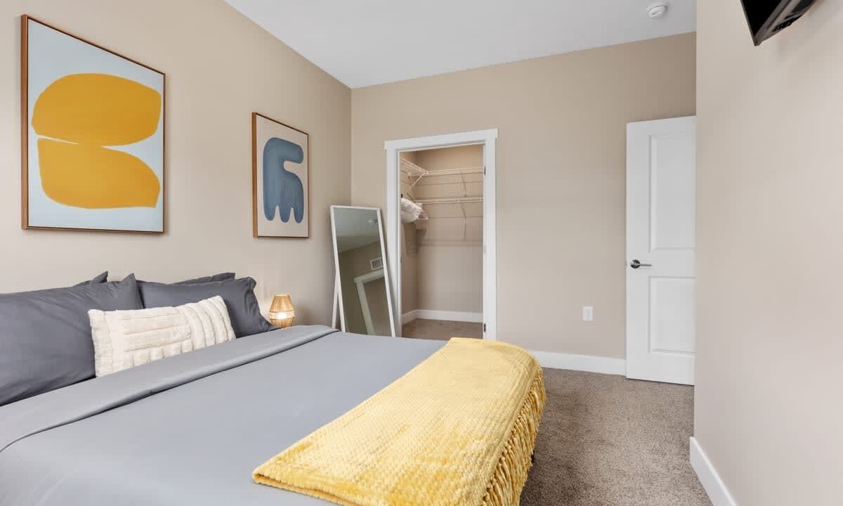Photo of Bedroom in Grandville