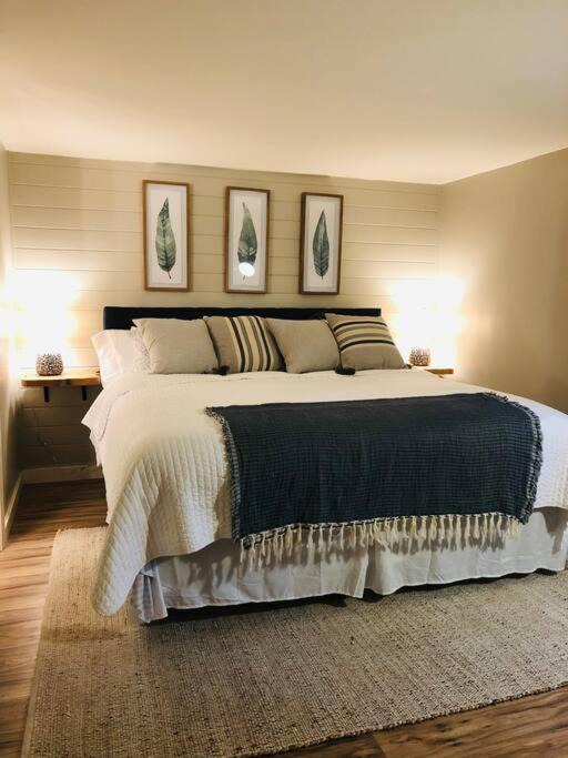 Photo of Others in Highlands